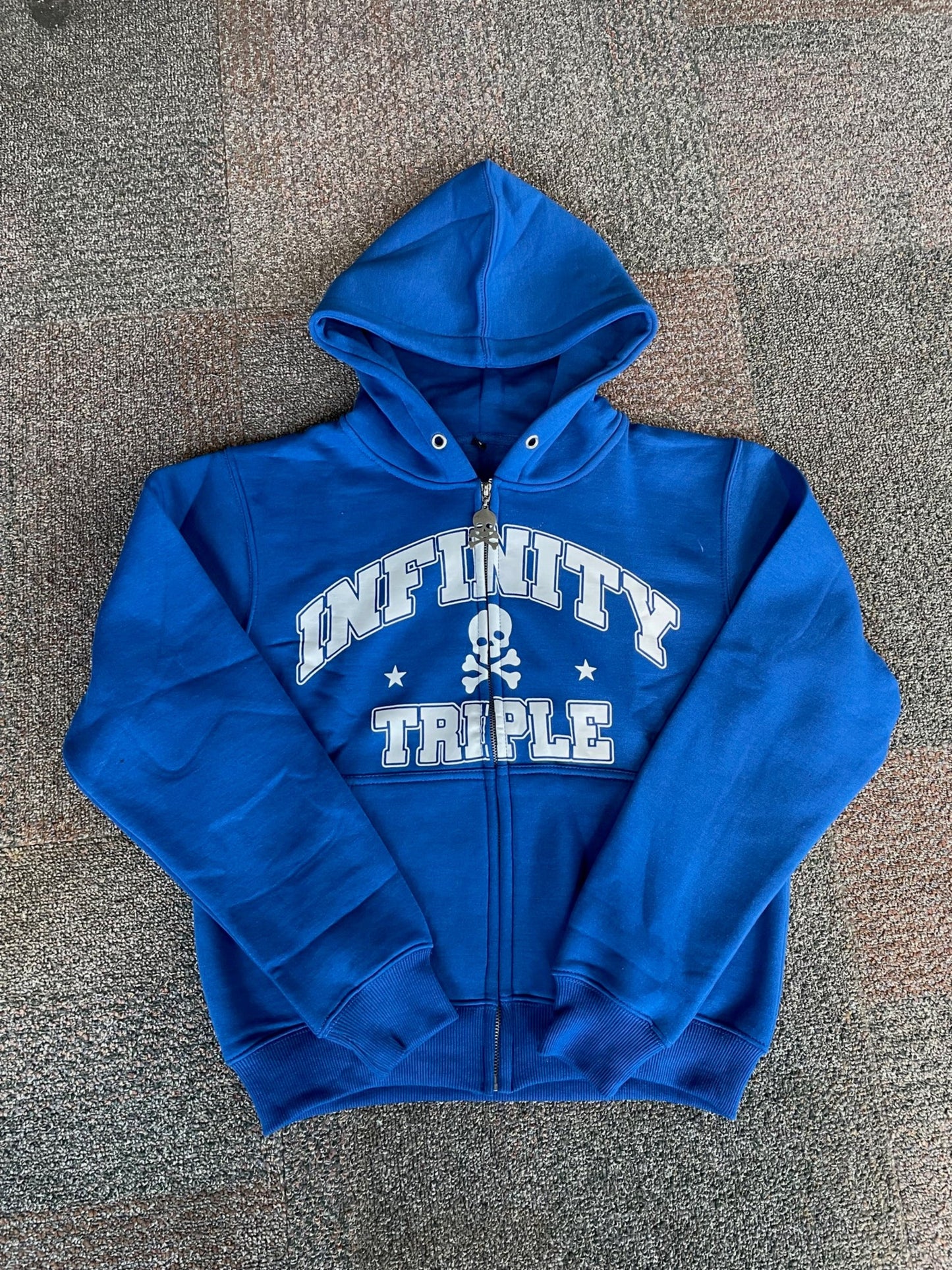 SKULL ZIP HOODIE